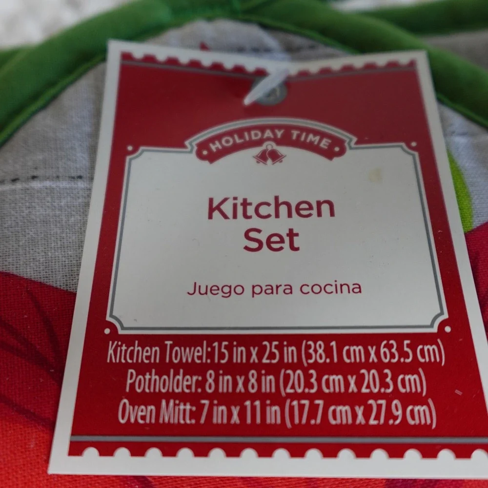 Holiday Time Christmas Kitchen Set 3pc Poinsettia Towel Potholder Oven Mitt